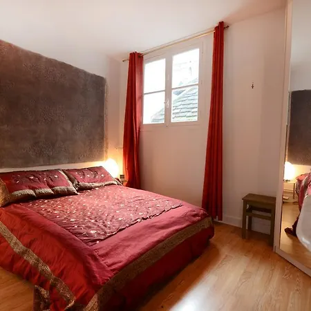Notre Dame Cosy Apartment Paris